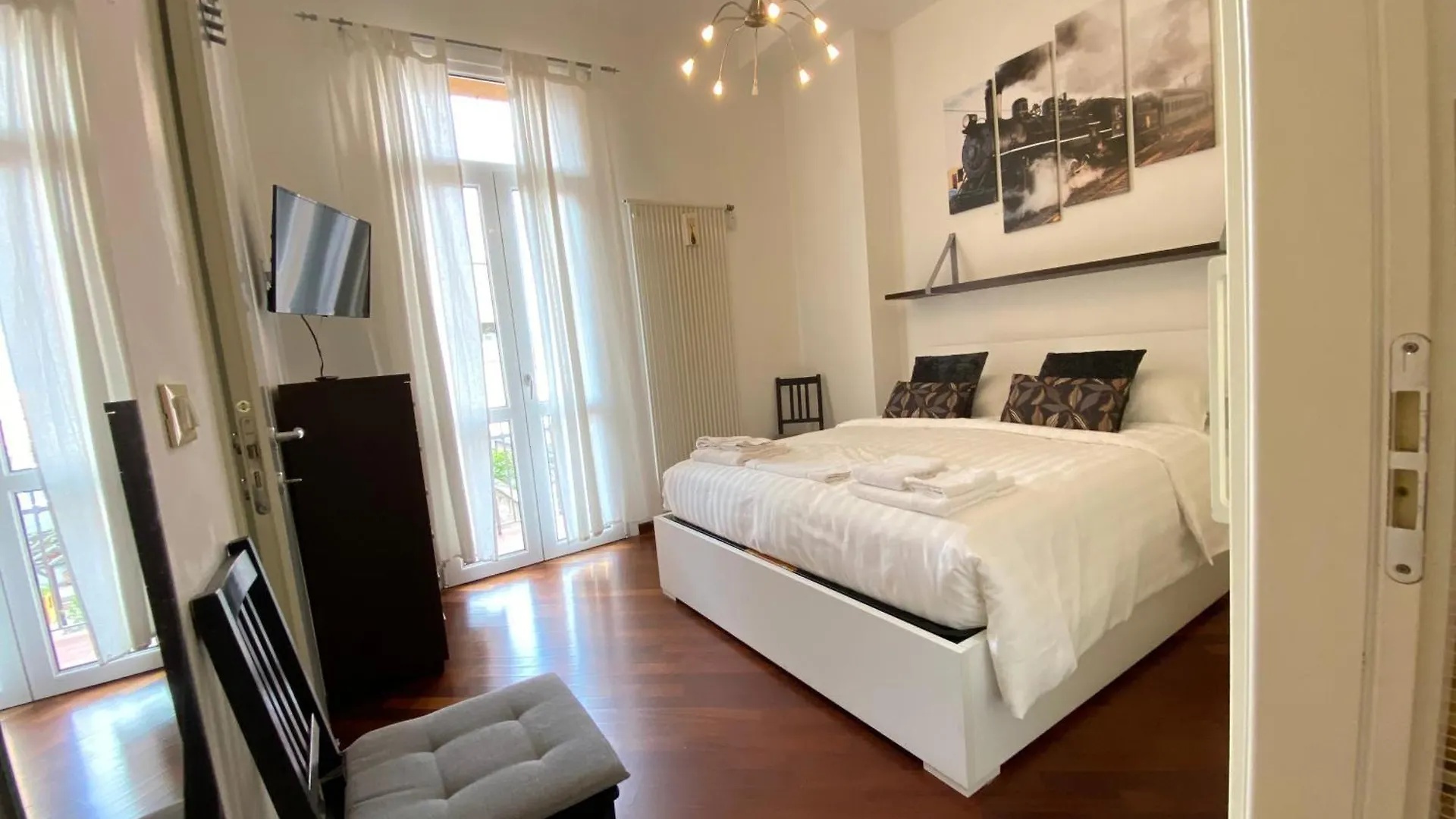 Avantgard Rooms Western Station Bologna